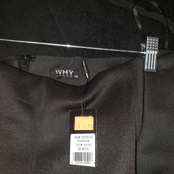 New with tags fit and flare skirt - Picture 4 of 8